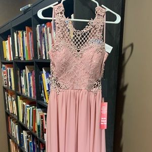 blush pink prom dress (brand new with tags!)
